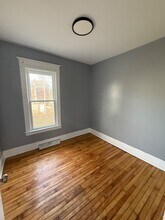 912 Saratoga St in Utica, NY - Foto de edificio - Building Photo