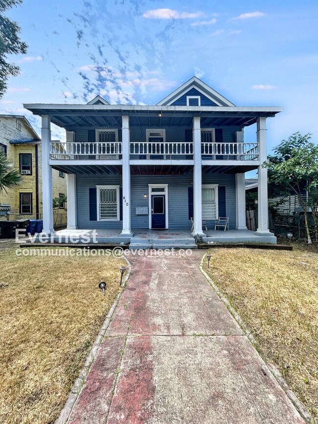 property at 410 E Carson St