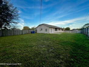 202 Cocoa St SE in Palm Bay, FL - Building Photo - Building Photo