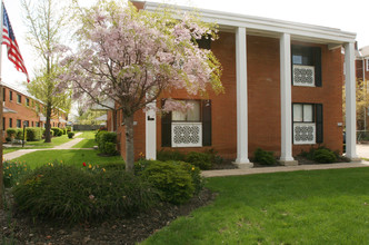 Arlen Terrace in Cleveland, OH - Building Photo - Building Photo