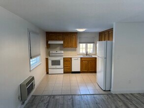 6 Franzone Dr in Haverhill, MA - Building Photo - Building Photo