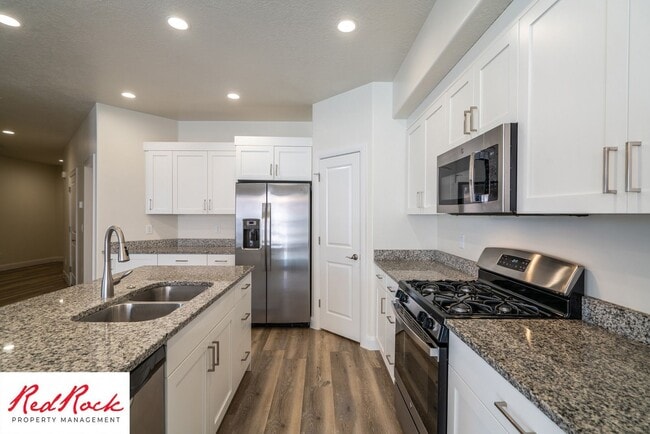 property at 482 530 W