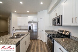 482 530 W in Hurricane, UT - Building Photo - Building Photo
