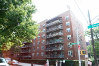 14410 Roosevelt Ave in Flushing, NY - Building Photo - Building Photo