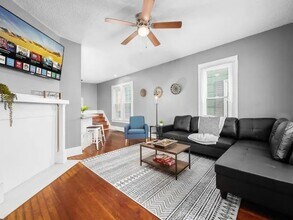 363 E Gates St in Columbus, OH - Building Photo - Building Photo