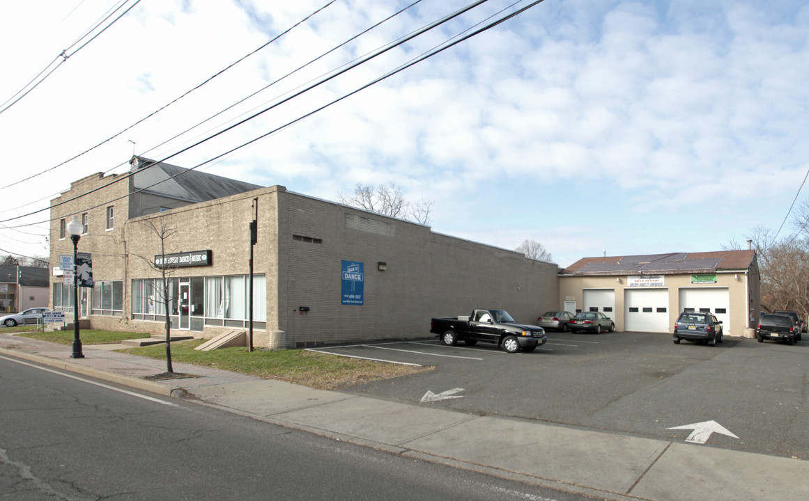 440 S Main St in Manville, NJ - Building Photo