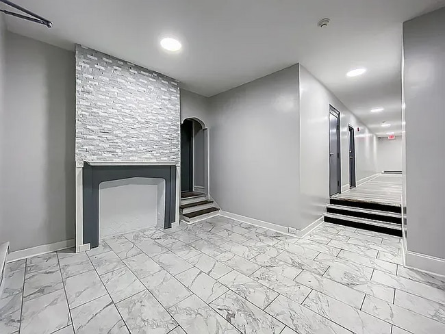 5800 N 16th St in Philadelphia, PA - Building Photo - Building Photo