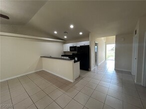 332 Grant Blvd in Lehigh Acres, FL - Building Photo - Building Photo