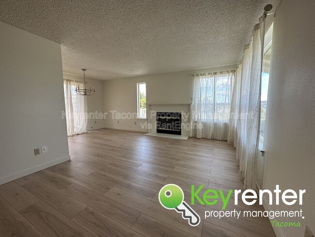 3422 N Bristol St in Tacoma, WA - Building Photo - Building Photo