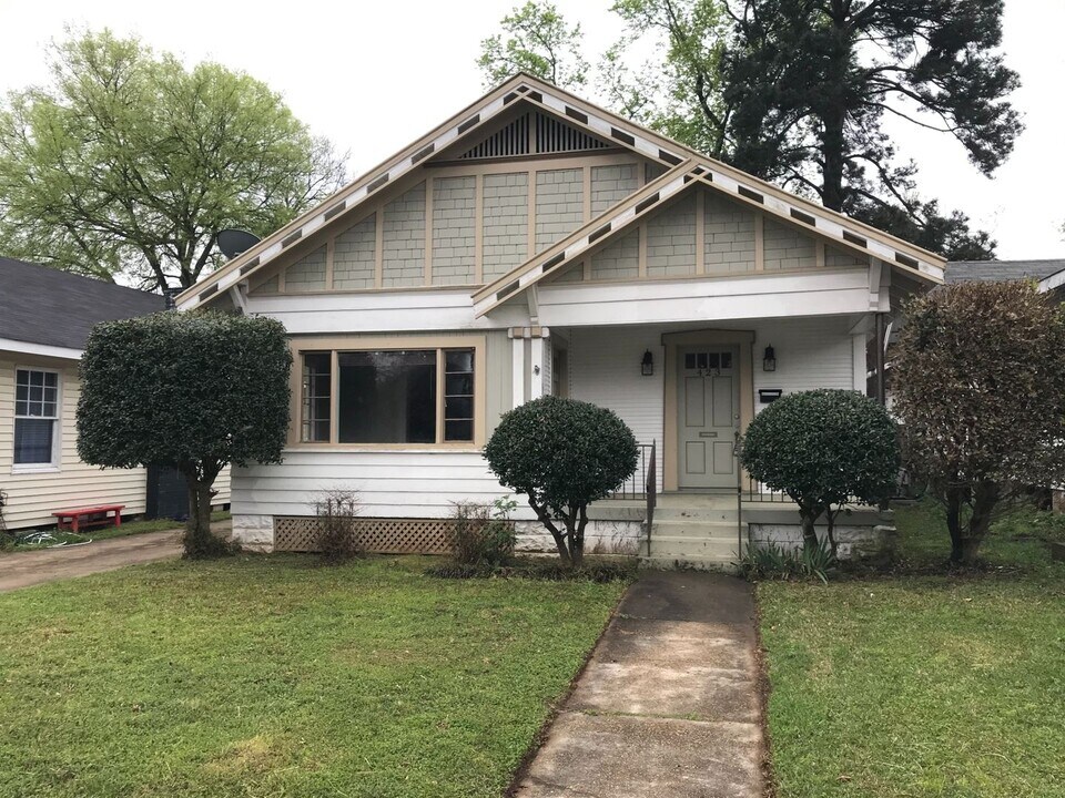 423 Atkins Ave in Shreveport, LA - Building Photo