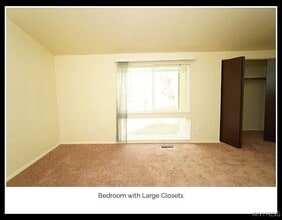 318 Robin Rd in Buffalo, NY - Building Photo - Building Photo