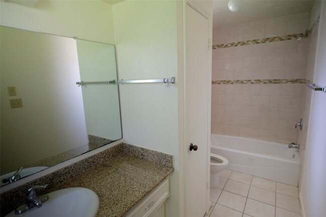 12515 Bexley Dr in Houston, TX - Building Photo - Building Photo