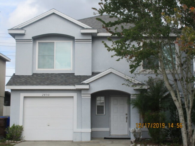 2450 Parsons Pond Cir in Kissimmee, FL - Building Photo - Building Photo