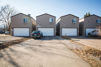 1906 S 14th St W in Missoula, MT - Building Photo - Building Photo
