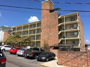 510 14th St in Knoxville, TN - Foto de edificio - Building Photo