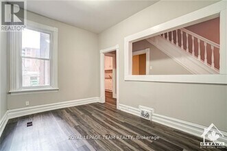 310 Cumberland St in Ottawa, ON - Building Photo - Building Photo