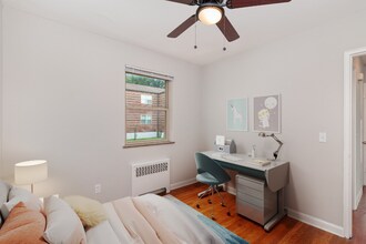 1607 Asmann Ave in Cincinnati, OH - Foto de edificio - Building Photo