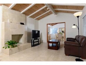 1249 Torrey Pines Rd in San Diego, CA - Building Photo - Building Photo