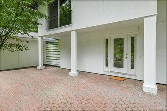 70 Birch Hill Rd in Weston, CT - Building Photo - Building Photo