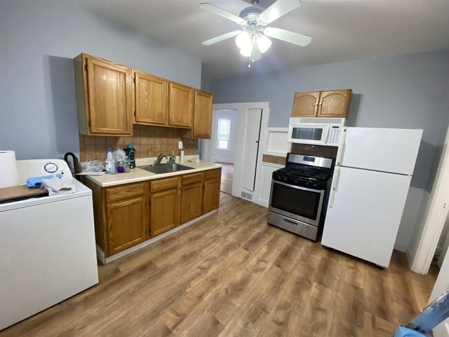 44 Temple St, Unit 3