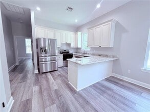 307 E 34th Ave in Covington, LA - Foto de edificio - Building Photo