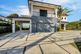 6401 SW 84th St in Miami, FL - Foto de edificio - Building Photo