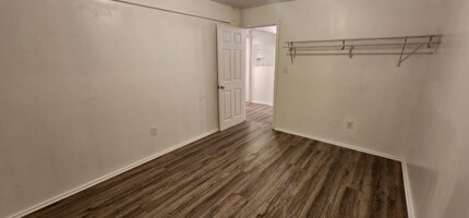 605 N 4th St in Orange, TX - Building Photo - Building Photo
