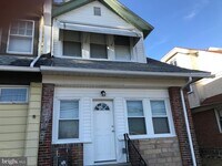 915 MacDade Blvd - 8