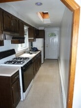 936 Willow Ave in Hoboken, NJ - Building Photo - Building Photo