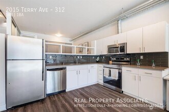 2015 Terry Ave in Seattle, WA - Building Photo - Building Photo
