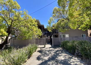 Sa Mona Apartments in San Rafael, CA - Foto de edificio - Building Photo