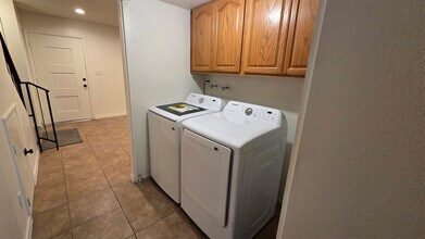 6521 S La Corta Dr in Tempe, AZ - Building Photo - Building Photo