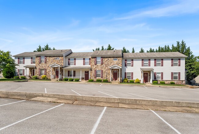 property at 112 Silver Spur Dr