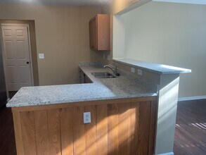 515 Indian Lake Dr in Maineville, OH - Building Photo - Building Photo