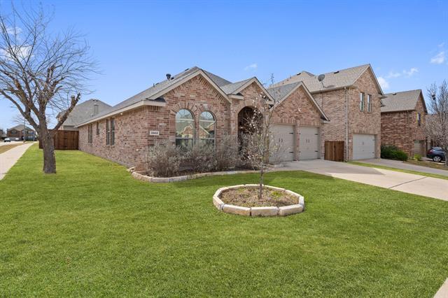 3968 Hunter Peak Rd in Roanoke, TX - Building Photo - Building Photo