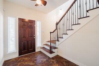 7155 Windwater Lagoon Dr in Houston, TX - Building Photo - Building Photo