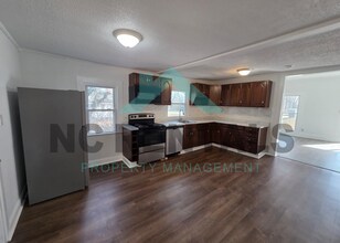 645 Church St in Eden, NC - Building Photo - Building Photo