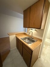 150 N Dearborn St, Unit 107 in Chicago, IL - Building Photo - Building Photo