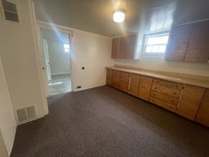 222 W 15th St in Scottsbluff, NE - Building Photo - Building Photo