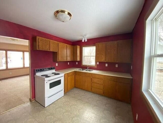 property at 312 3rd St NW