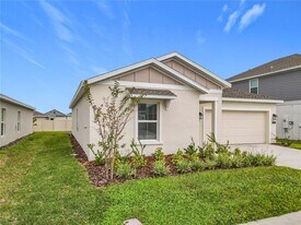 421 Sandbar Ln in Haines City, FL - Building Photo