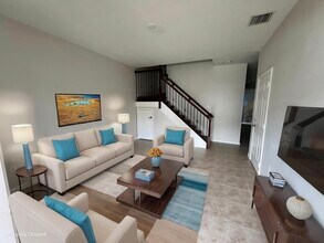 5122 NW 30th Ln in Fort Lauderdale, FL - Foto de edificio - Building Photo