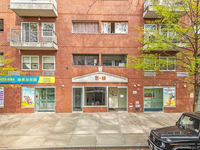 property at 71-33 162nd St