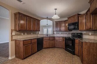 3710 Dewitt County Ct in Killeen, TX - Building Photo - Building Photo