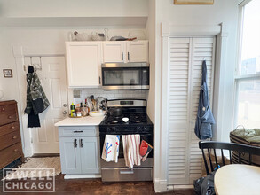 1362 N Bosworth Ave, Unit 2C in Chicago, IL - Building Photo - Building Photo