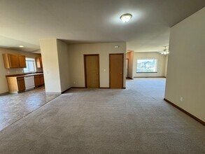 113 W Greenfield Ave in Ellensburg, WA - Building Photo - Building Photo
