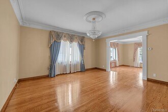 85-66 188th St in Queens, NY - Building Photo - Building Photo