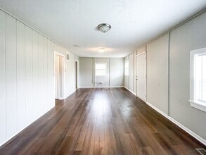 2846-2846 Dr Andrew J Brown Ave in Indianapolis, IN - Building Photo - Building Photo