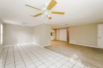 1008 Grantwood Ave in Clearwater, FL - Building Photo - Building Photo