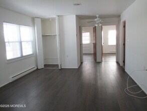 306C W Malvern Ct in Lakewood, NJ - Building Photo - Building Photo